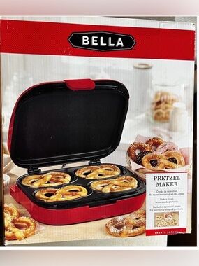 BELLA 13620 Pretzel Maker 4 Slot Nonstick Plates 1000W w/ Press New